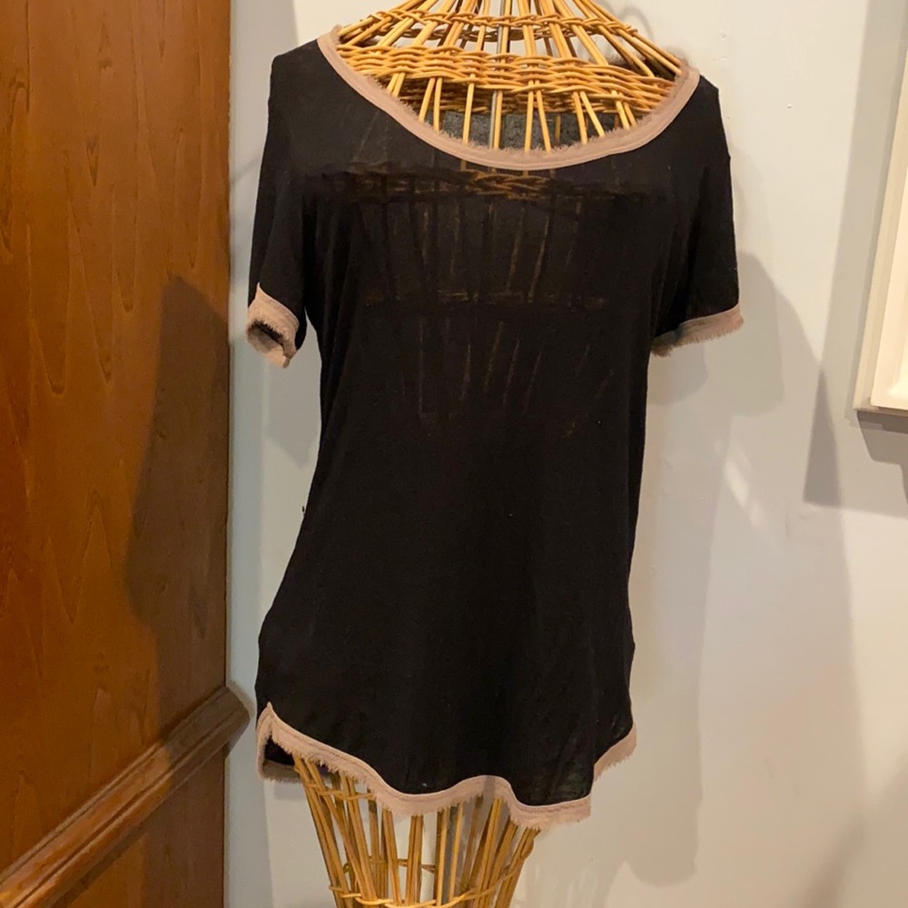 Lightweight sheer top
